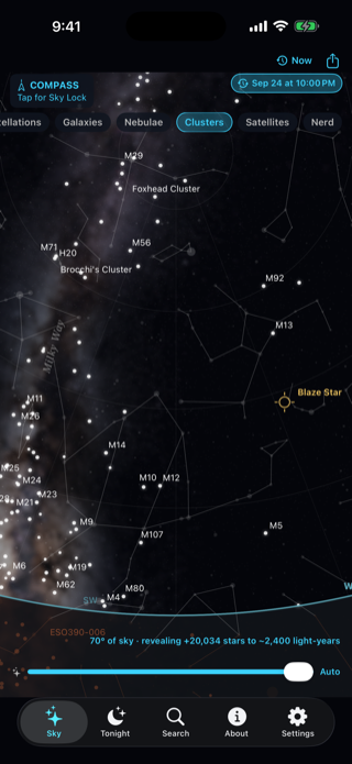 Clusters mode with star clusters labeled along the Milky Way.
